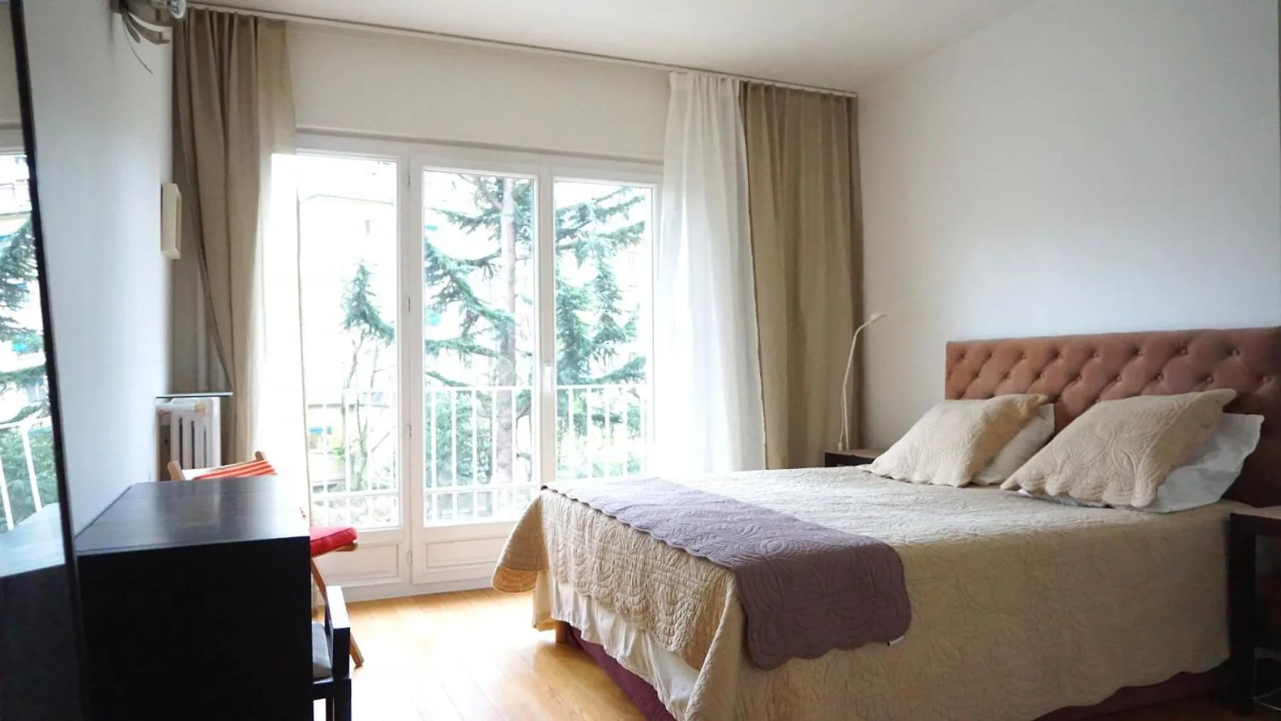 Avenue Bugeaud - 16 Apartment